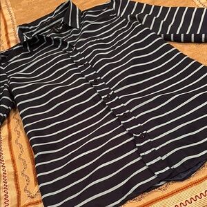 Fun & Flirt Black/Mint Green Fitted Button Down Shirt,
100% polyester, M